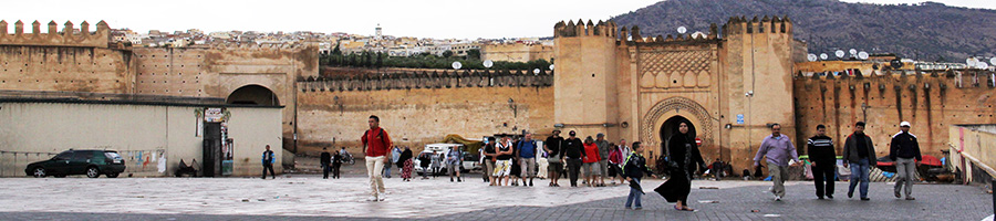 Puerta de entrada a la Medina de Fez